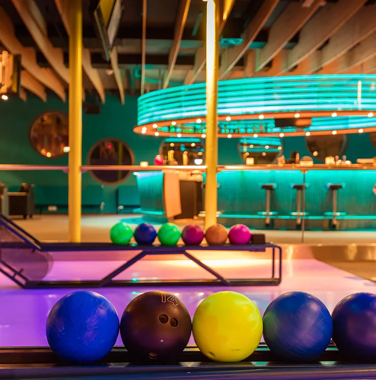 10 Bowlingbahnen im Hotel riverside