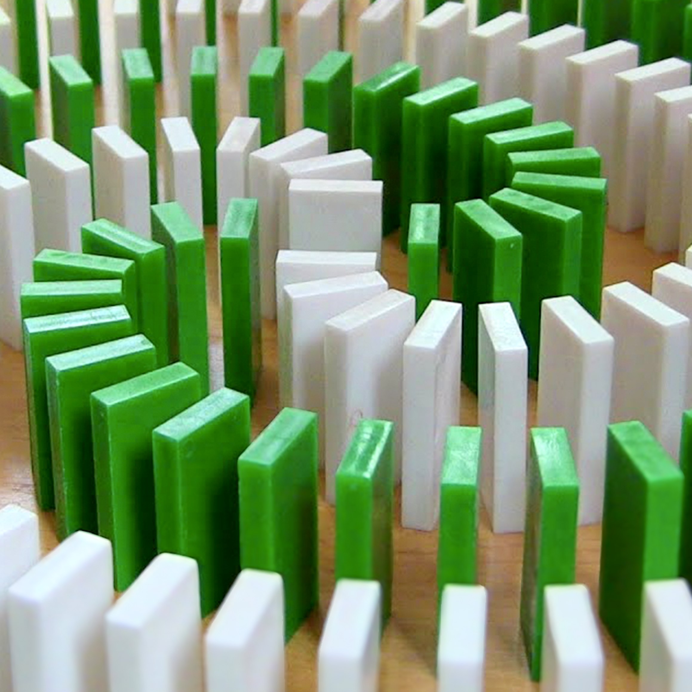 Domino Challenge Das Perfekte Rahmenprogramm Für Ihr Teamevent Als Sideevent Nach Ihrem Seminar Oder Tagung Im Hotel Riverside Zweidlen (1)