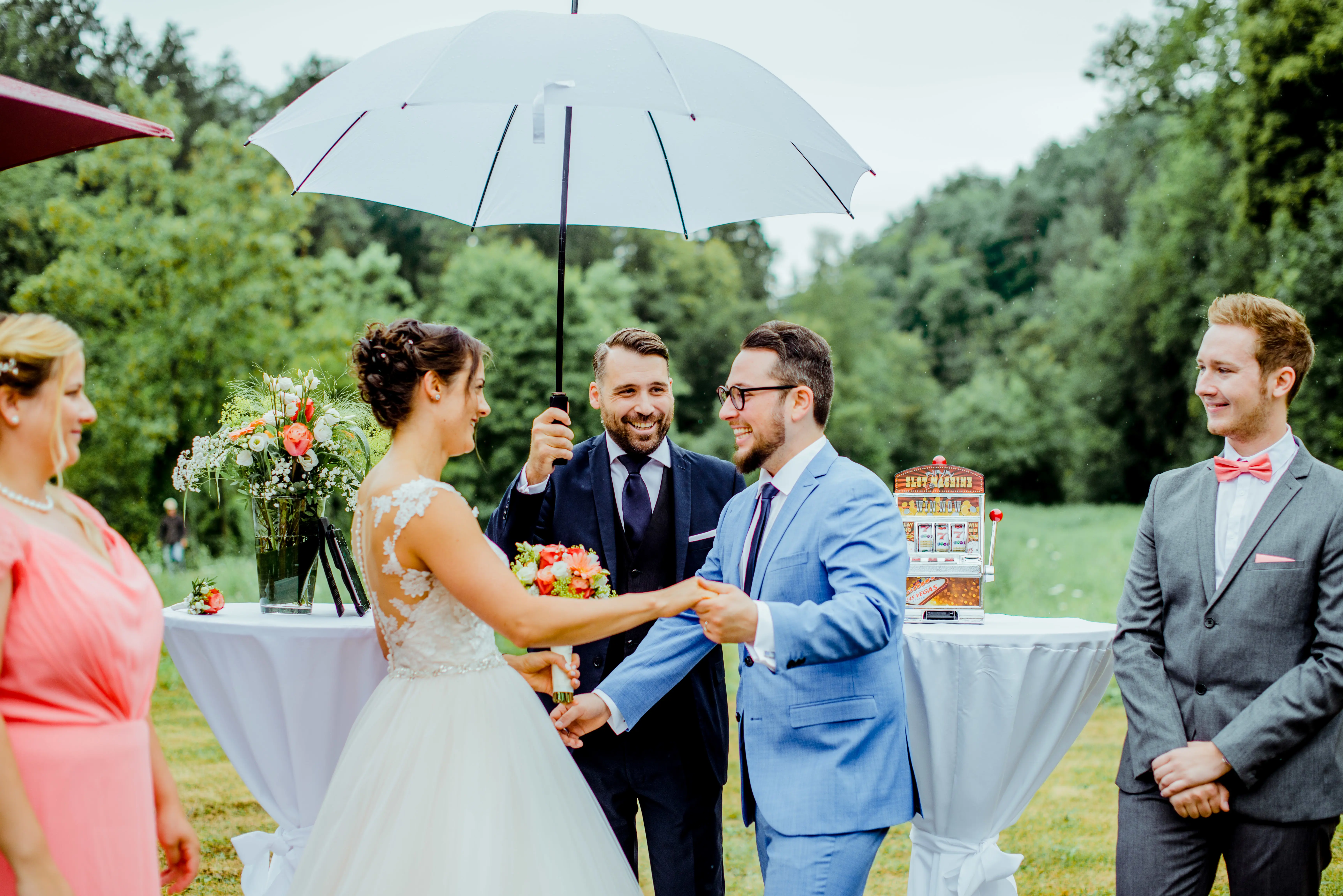 Heiraten Draussen In Der Natur Vor Hotel Riverside Glattfelden (2)