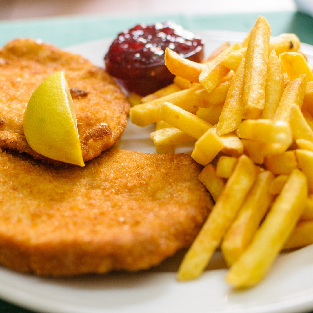 Schnitzel-à-discrétion-restaurant-kesselhaus-hotel-riverside-glattfelden-zürich-location-für-seminare-events.jpg