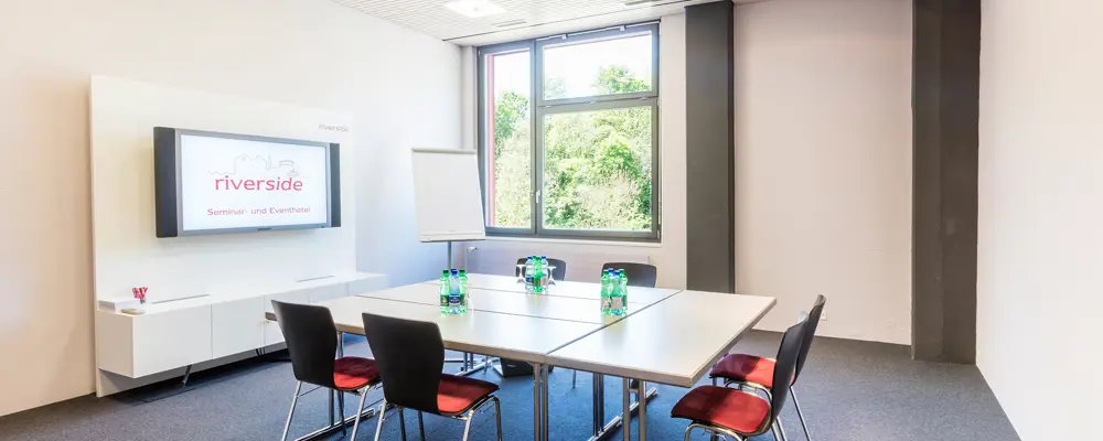 Rhein 1 Seminarraum Im Hotel Riverside Glattfelden Zürich Seminarhotel Kongresshotel Tagungshotel Workshop Meeting Location