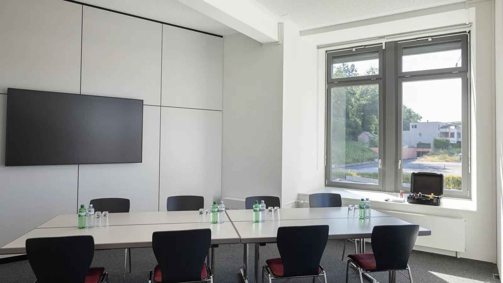 Blocktisch Lettensaal 3 Seminarraum Im Hotel Riverside Glattfelden Zürich Seminarhotel Kongresshotel Tagungshotel Worksho