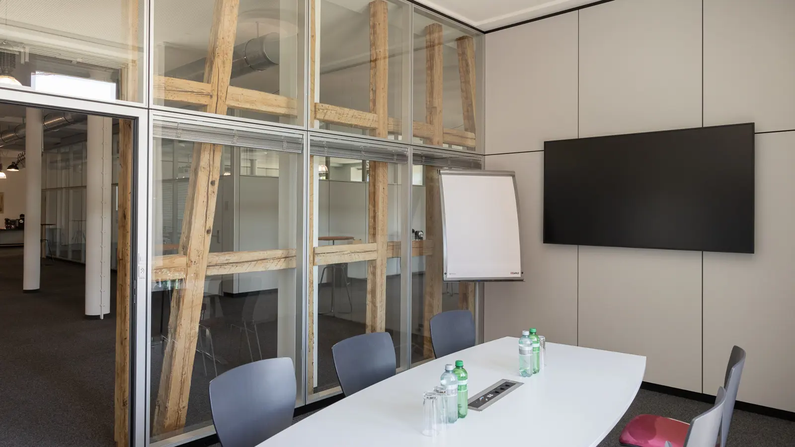 Blocktisch Lettensaal 5 Seminarraum Im Hotel Riverside Glattfelden Zürich Seminarhotel Kongresshotel Tagungshotel Worksho