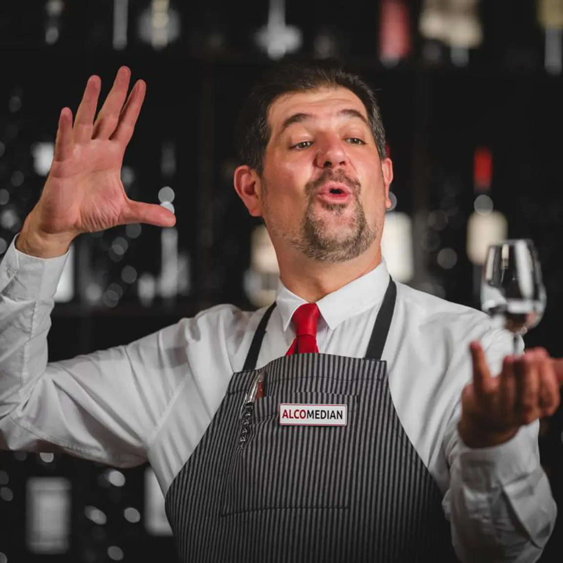 Wein Comedy Alcomedian Rahmenprogramm Für Ihr Teamevent Als Sideevent Nach Ihrem Seminar Oder Tagung Im Hotel Riverside Glattfelden Nahe Zürich