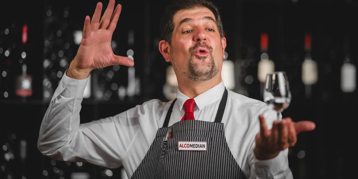Wein Comedy Alcomedian Rahmenprogramm Für Ihr Teamevent Als Sideevent Nach Ihrem Seminar Oder Tagung Im Hotel Riverside Glattfelden Nahe Zürich