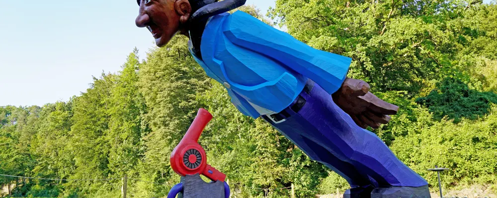 Skulpturenpark Riverside Seminar Und Eventhotel Glattfelden