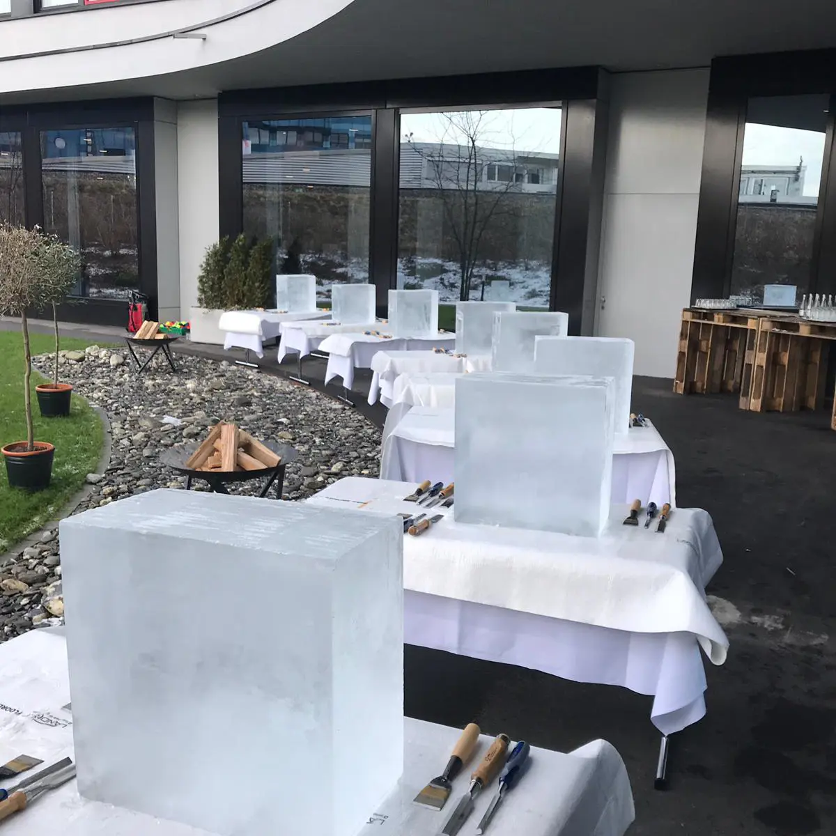 Eismeisseln Das Perfekte Rahmenprogramm Für Ihr Teamevent Als Sideevent Nach Ihrem Seminar Oder Tagung Im Hotel Riverside Zweidlen Glatt (1)