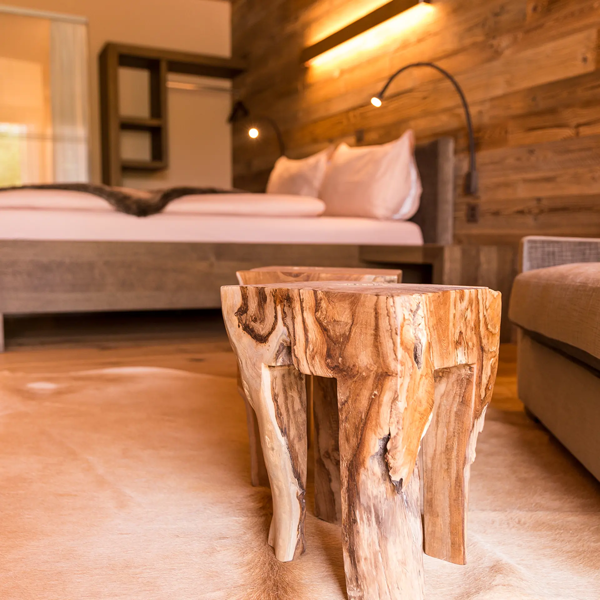 Lodge Hotelzimmer Im Seminar Und Eventhotel Riverside, Detail Tisch