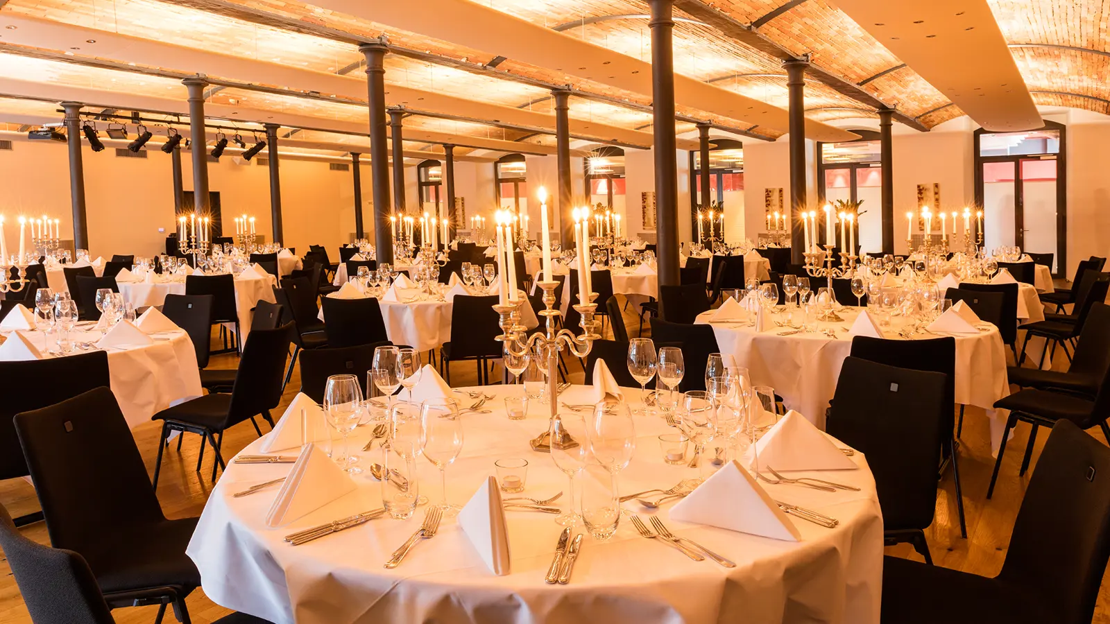 Kämmereisaal Für Events Und Heiraten Im Hotel Riverside Glattfelden Zürich Seminarhotel Kongresshotel Tagungshotel Ho (1)