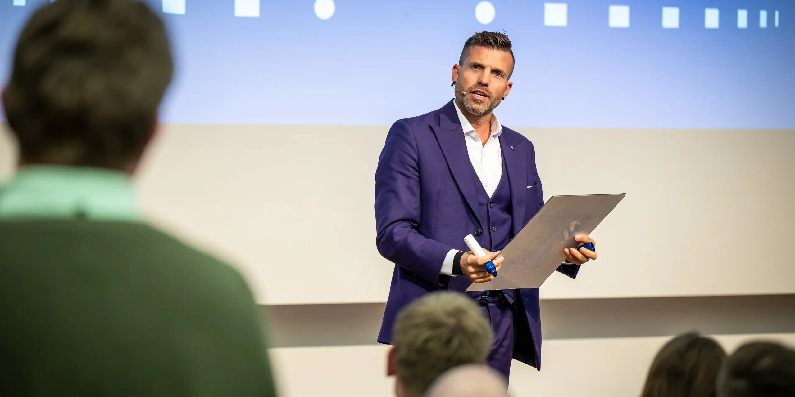 Pad Alexander Mentalist Keynote Seminarprogramm Hotel Riverside Location Für Seminare Events Glattfelden Nahe Zürich