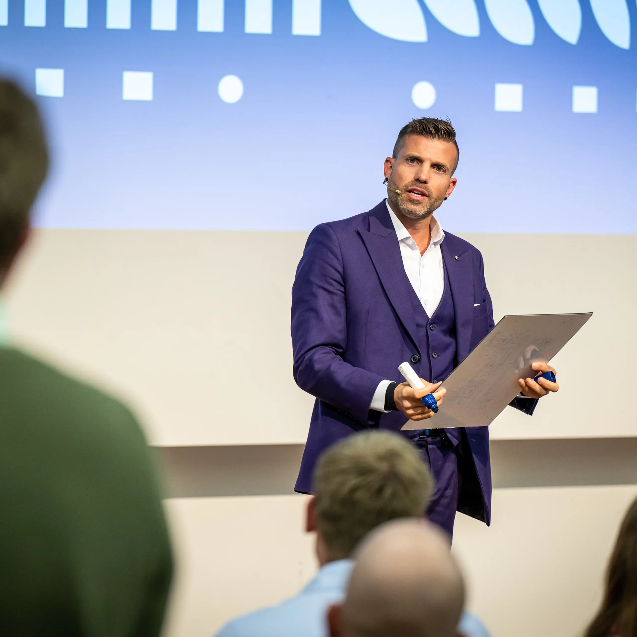 Pad Alexander Mentalist Keynote Seminarprogramm Hotel Riverside Location Für Seminare Events Glattfelden Nahe Zürich