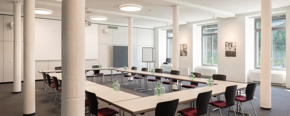 U Form Lettensaal 2 Seminarraum Im Hotel Riverside Glattfelden Zürich Seminarhotel Kongresshotel Tagungshotel Workshop Meeting Location