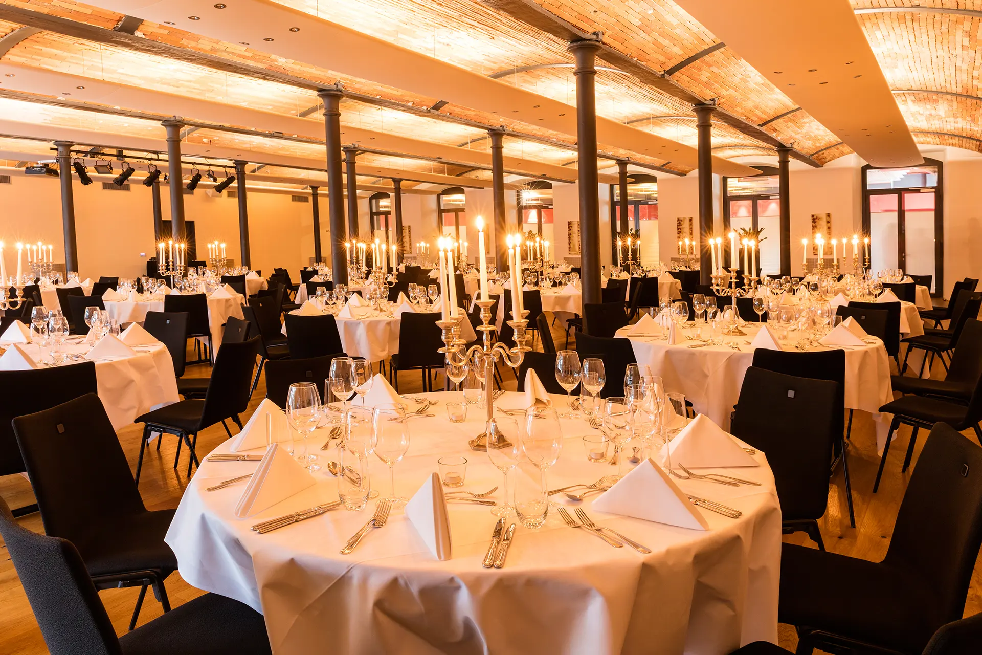 Kämmereisaal Für Events Und Heiraten Im Hotel Riverside Glattfelden Zürich Seminarhotel Kongresshotel Tagungshotel Hochzeit Location