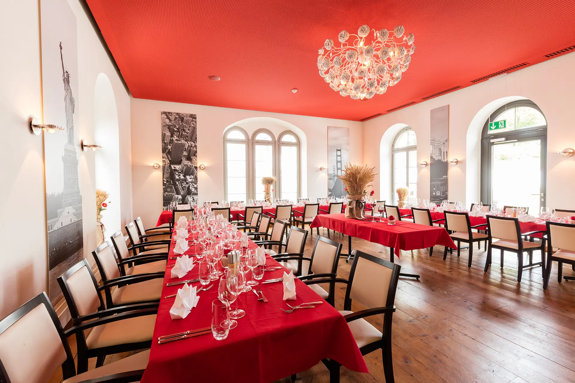 Restaurant Turbinenstube Im Seminarhotel Kongresshotel Tagungshotel Hochzeits Location Hotel Riverside Glattfelden Zürich