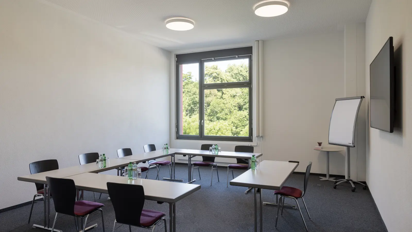 U Form Rhein 4 Seminarraum Im Hotel Riverside Glattfelden Zürich Seminarhotel Kongresshotel Tagungshotel Workshop Meeting Location