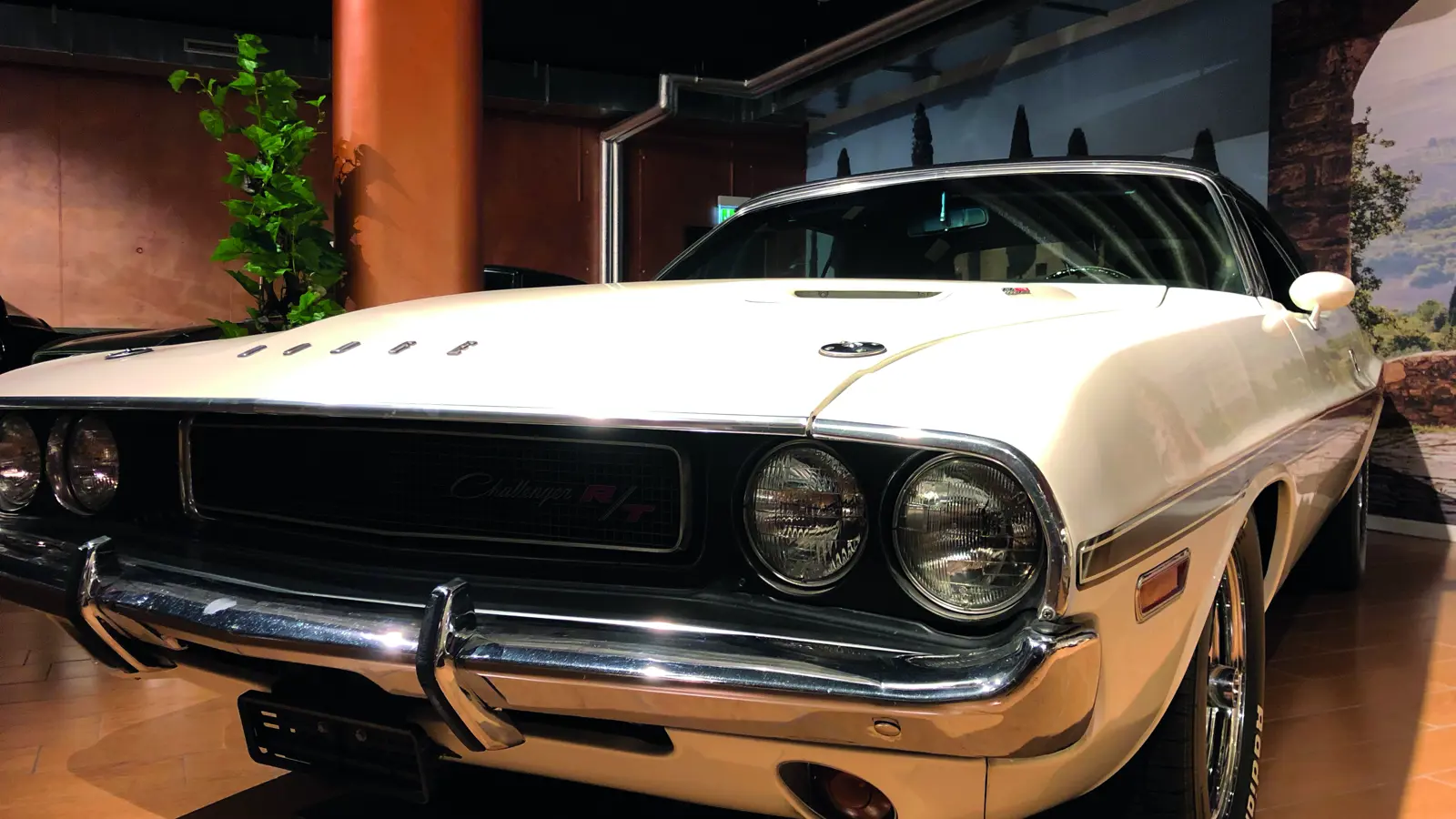 Dodge Challenger RT 383 Magnum