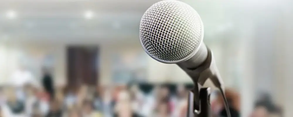 Seminar Praesentation Vortrag Plenum Eden Reserve Gardone Luxushotel Gardasee Italien