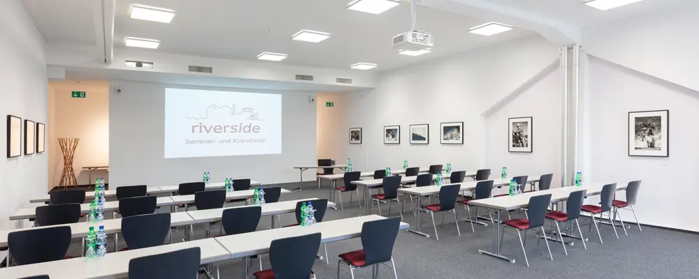 Rhein 3 Seminarraum Im Hotel Riverside Glattfelden Zürich Seminarhotel Kongresshotel Tagungshotel Workshop Meeting Location In Glatt