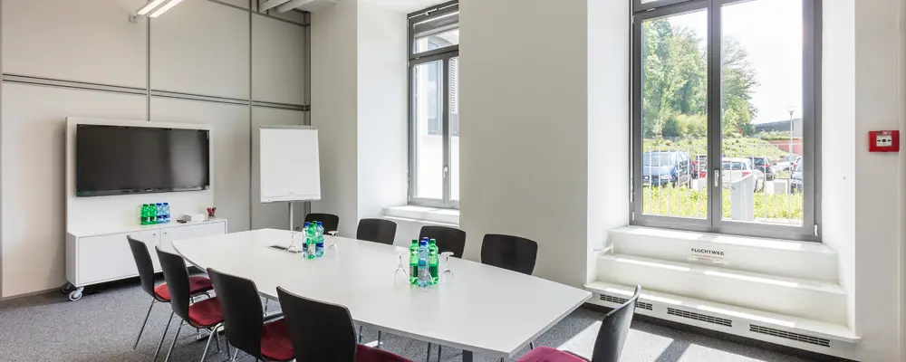 Säulensaal 3 4 Seminarraum Im Hotel Riverside Glattfelden Zürich Seminarhotel Kongresshotel Tagungshotel Workshop Meeting Location