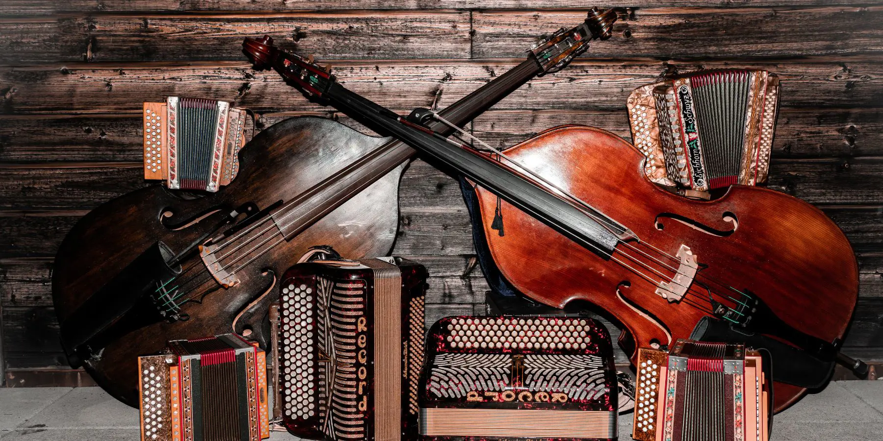 Ländler Deluxe Instrumente Ländlerabig Volksmusik Hotel Riverside Location Für Events Seminare Glattfelden