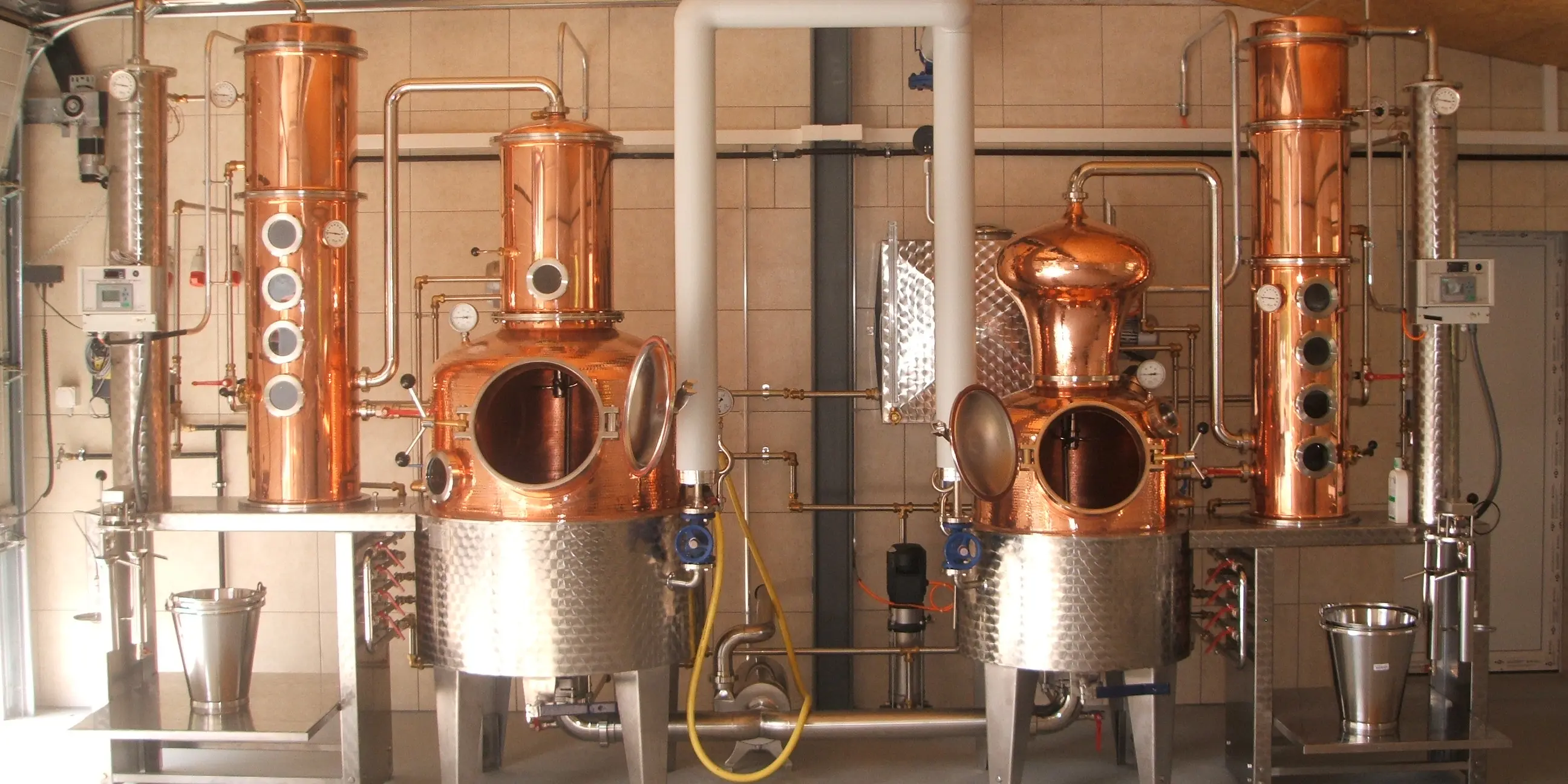 Erismann Gin Brennerei Rahmenprogramm Für Ihr Teamevent Als Sideevent Nach Ihrem Seminar Oder Tagung Im Hotel Riverside Glattfelden Nahe Zürich