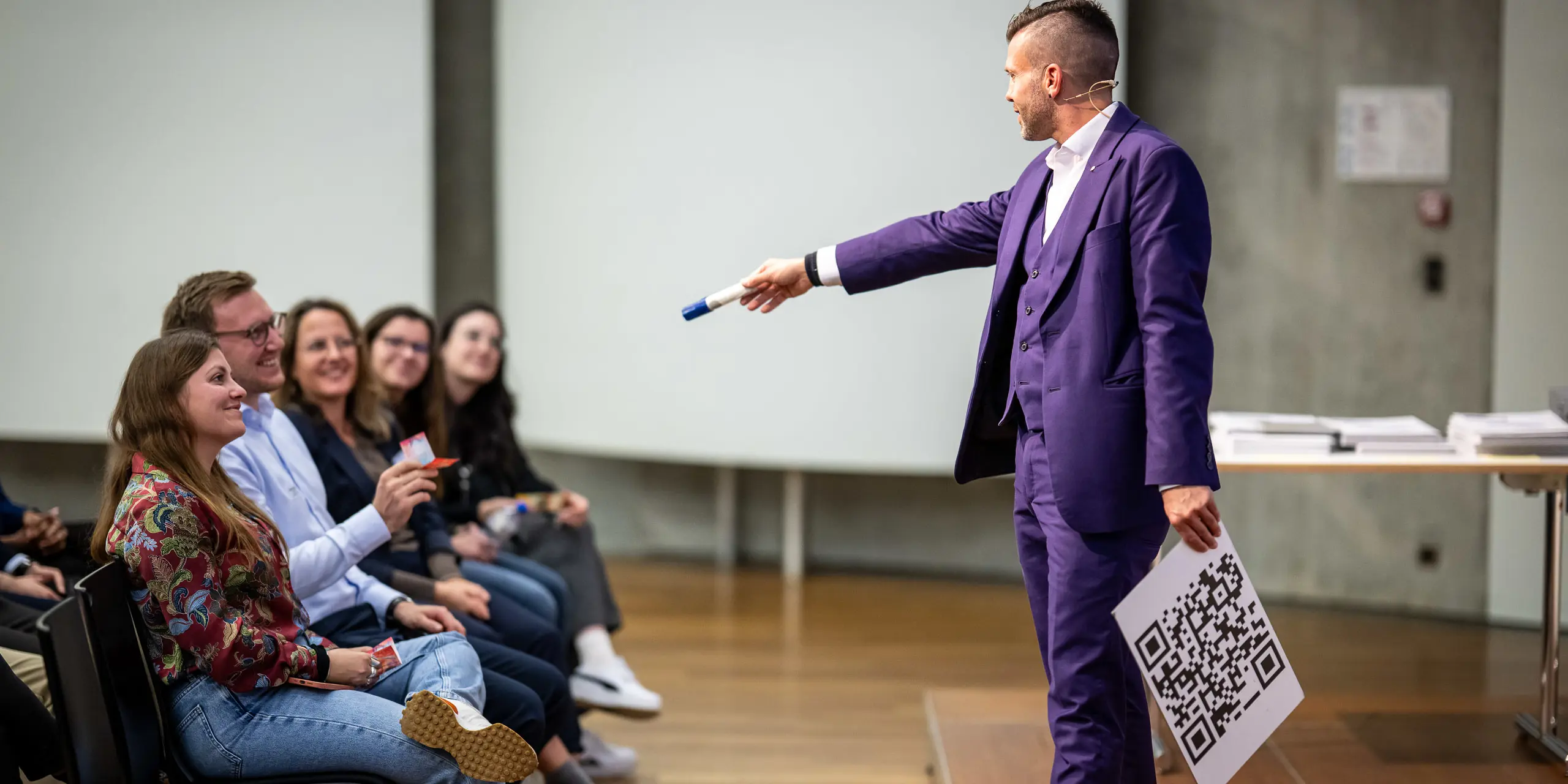 Pad Alexander Mentalmagie Neuro Keynote Seminarprogramm Hotel Riverside Location Für Seminare Events Glattfelden Nahe Zürich