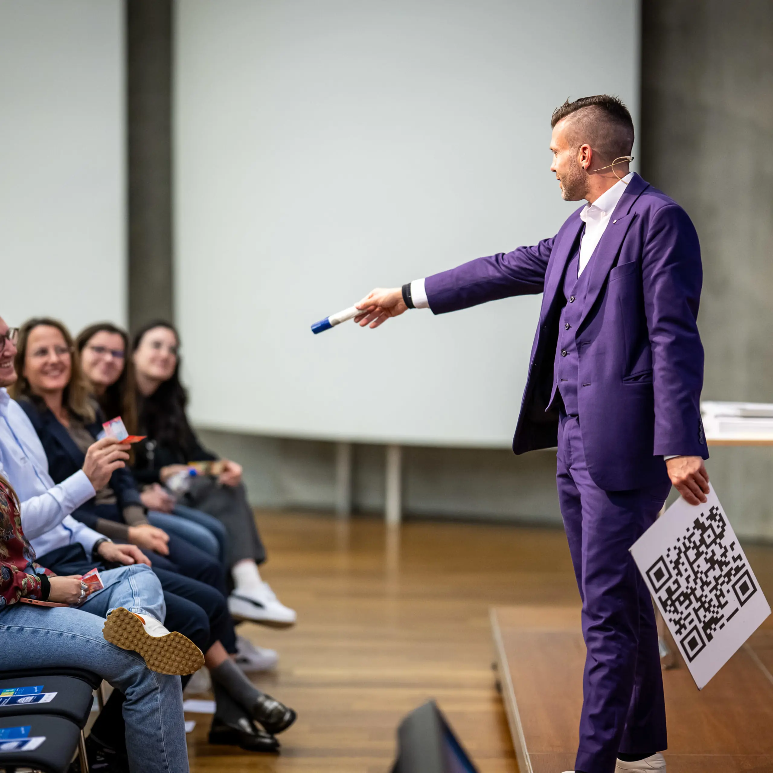 Pad Alexander Mentalmagie Neuro Keynote Seminarprogramm Hotel Riverside Location Für Seminare Events Glattfelden Nahe Zürich